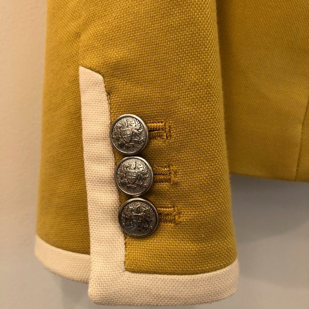 Banana Republic gold blazer - Picture 3 of 5